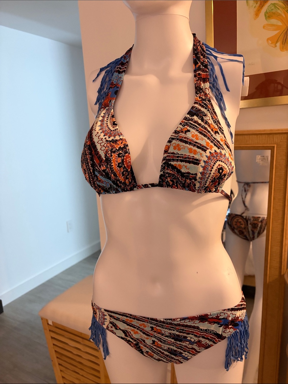 Miss bikini, Halter Bikini Set with fringes fully lined